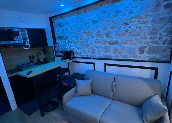 아파트 Moderne A 5 Min A Pied Du Chateau